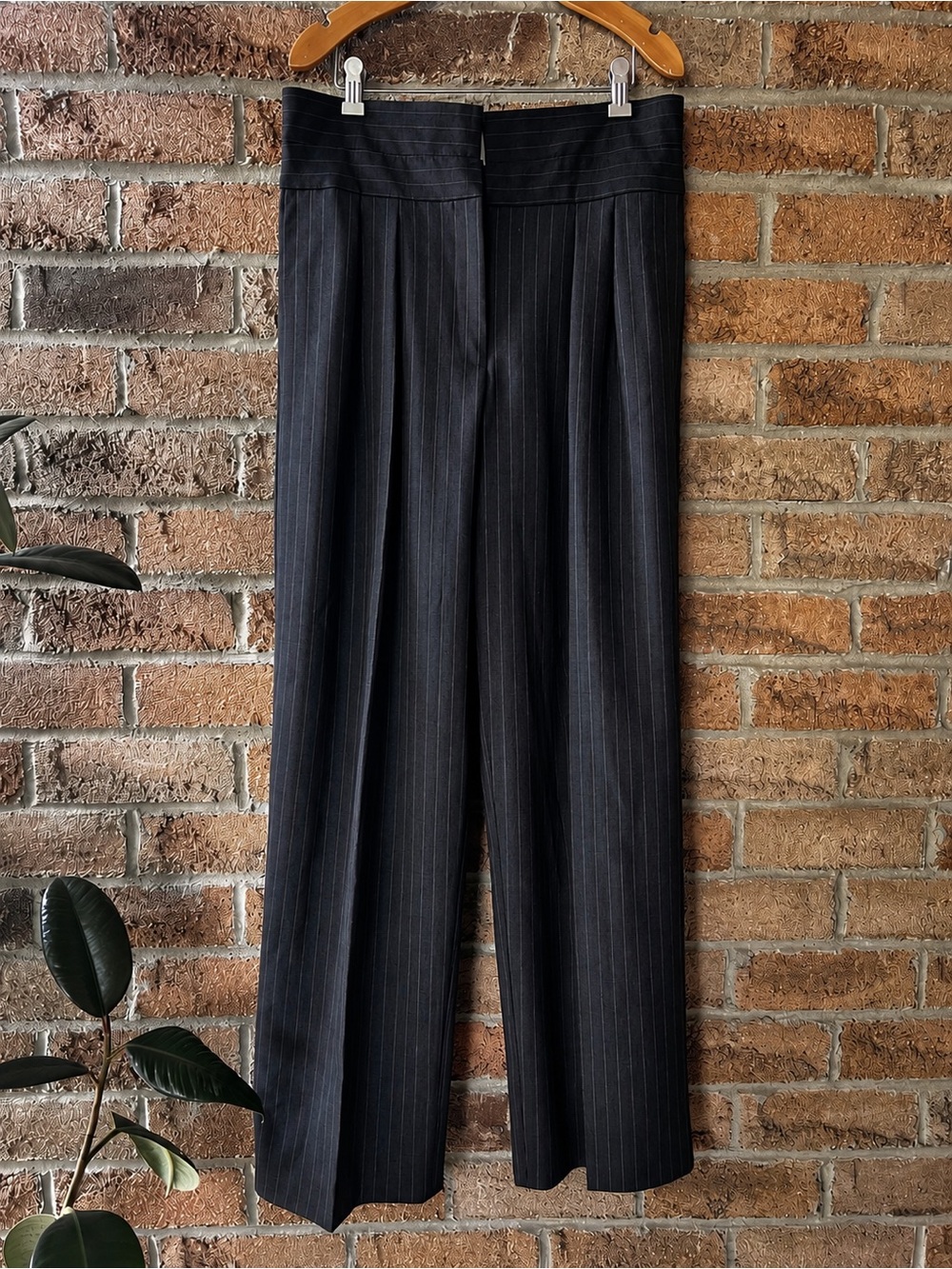 Babaton Aritzia Wool Pinstripe Wide Leg Trouser Pants High Waist Size 8